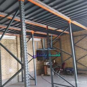 قفسه پیچ و مهره ای